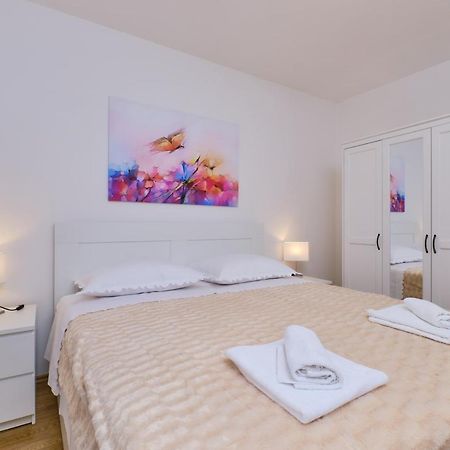 Apartment Budinic Mali Lošinj Extérieur photo